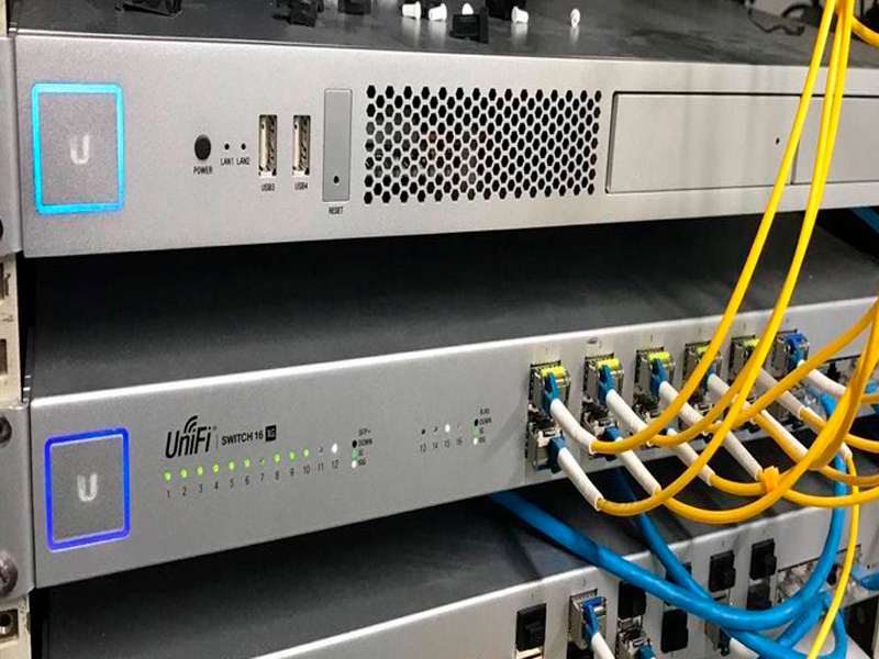 Soluciones de Vanguardia Ubiquiti: Cámaras y Access Points con Comunicaciones del Caribe en Cancún.